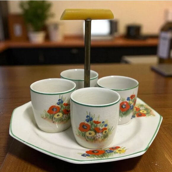 Vintage 1930s Poppy Flower Bucket Egg Cup Bakelite Handle Tray - Picture 1 of 9